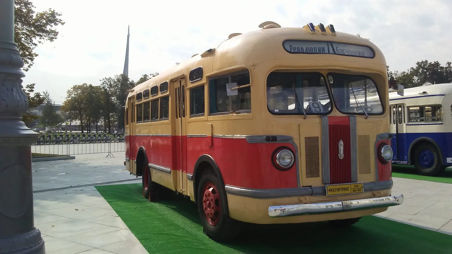 ЗИС-155 в Москве