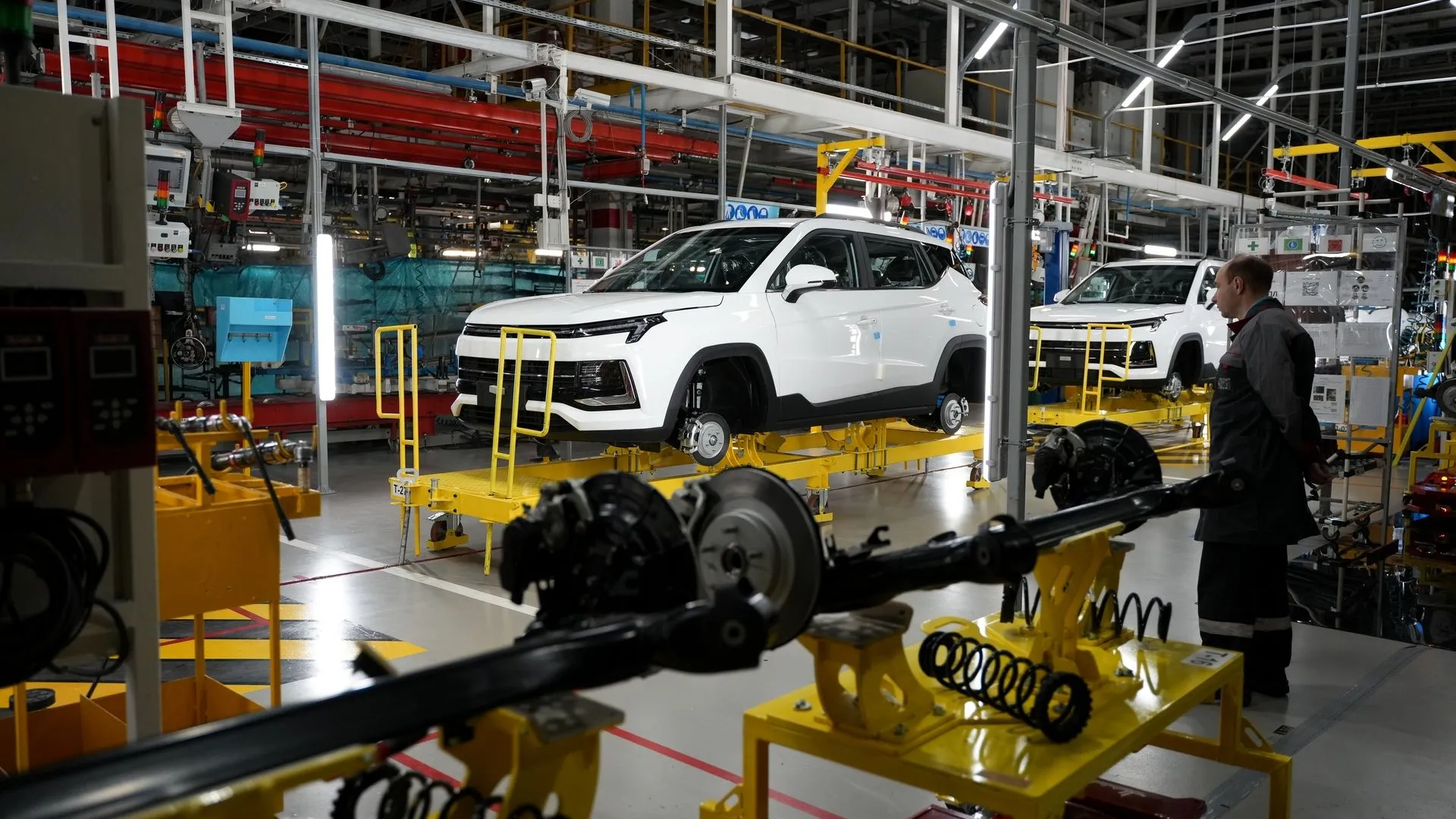 «Москвич 3» на конвейере бывшего завода Renault — первая модель после перезапуска