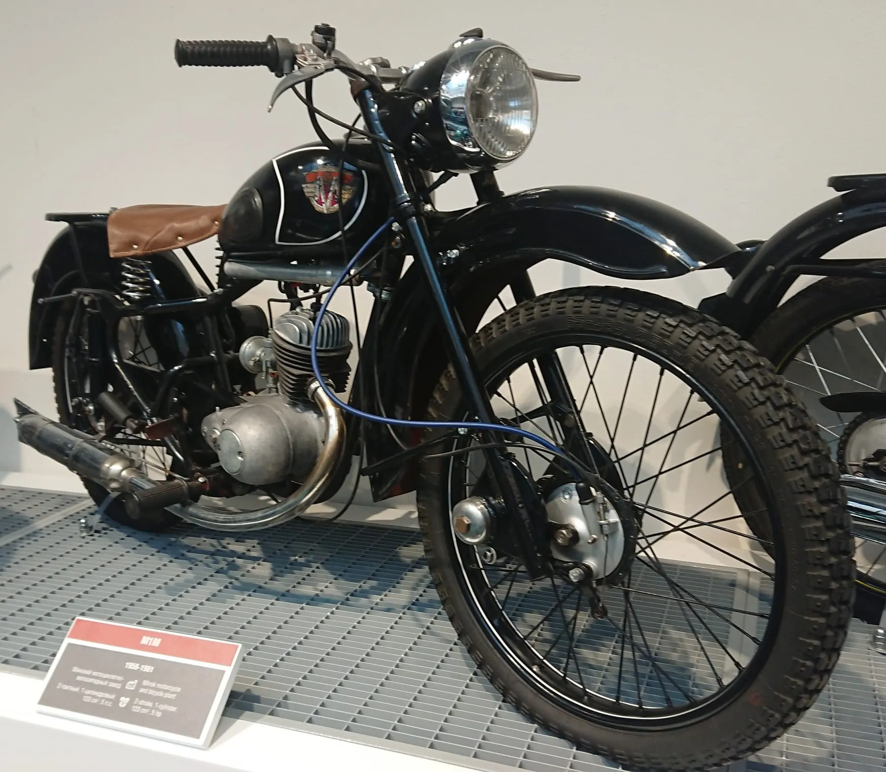 М1М 1956–1961 годов — первая минская переработка М1А, получившая заднюю подвеску. Музей УГМК, Верхняя Пышма