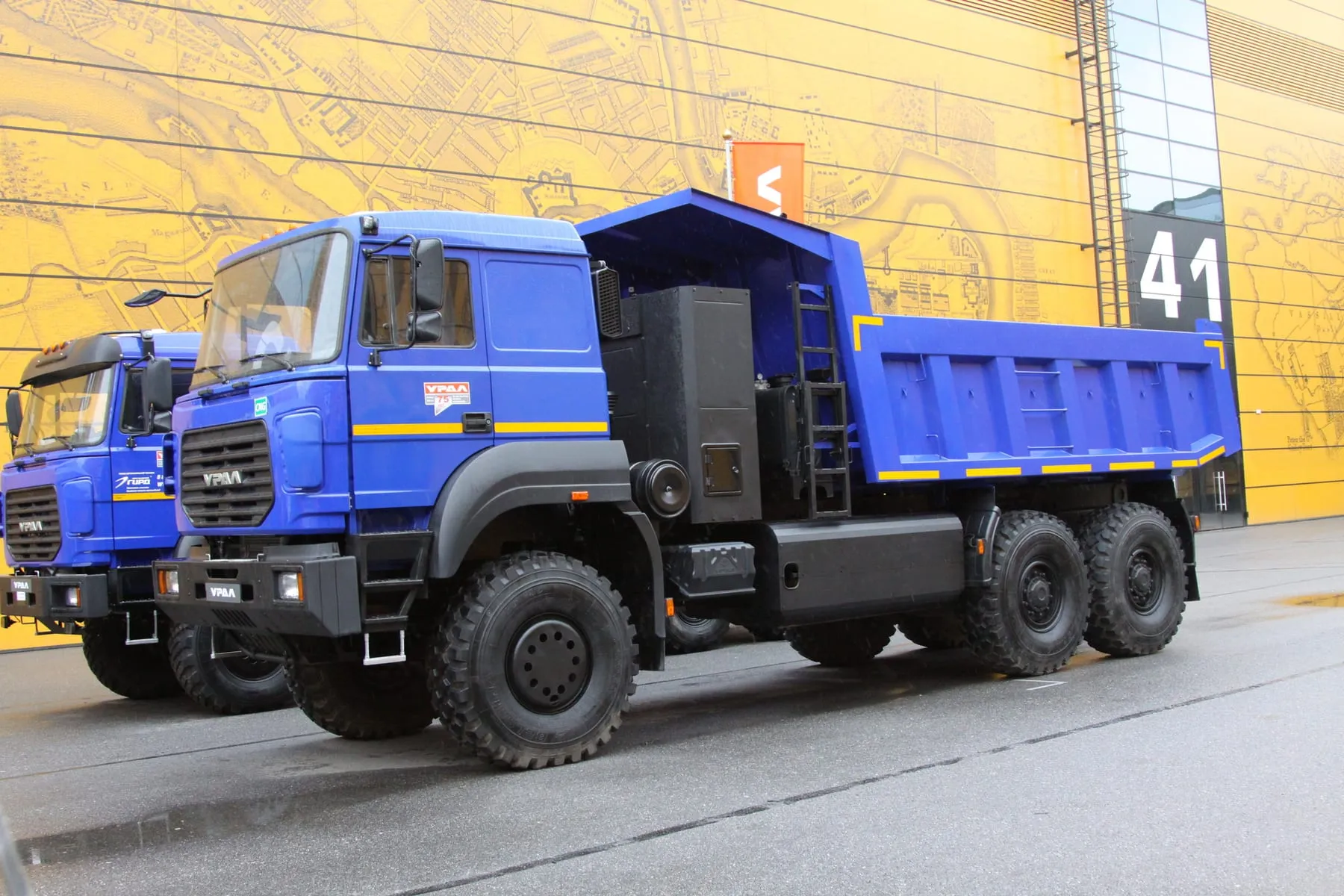 Самосвал Урал-6370 в газовом исполнении (CNG), 2019 год