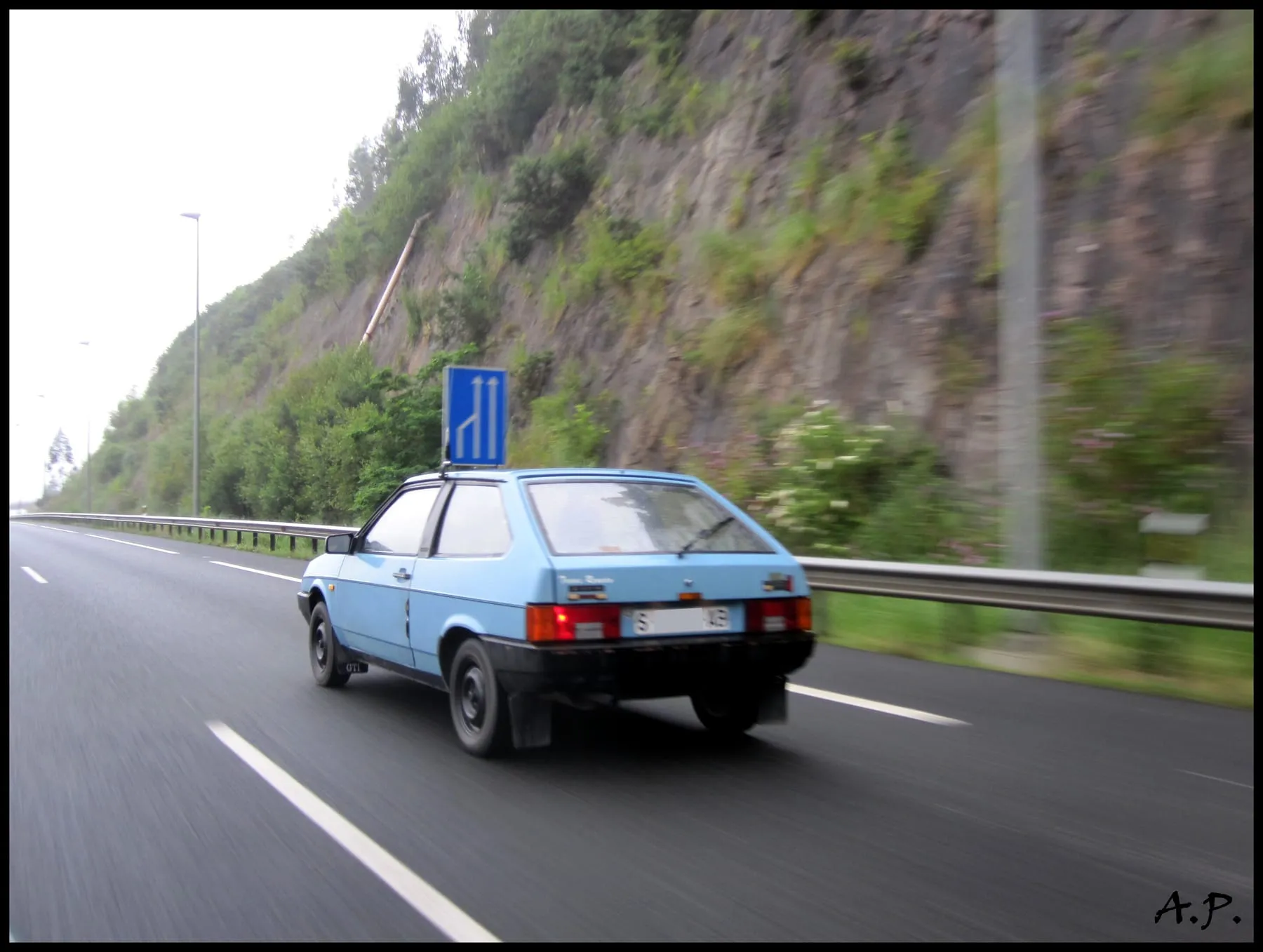 Lada Samara на испанских номерах 1985 года. Сантандер, Кантабрия