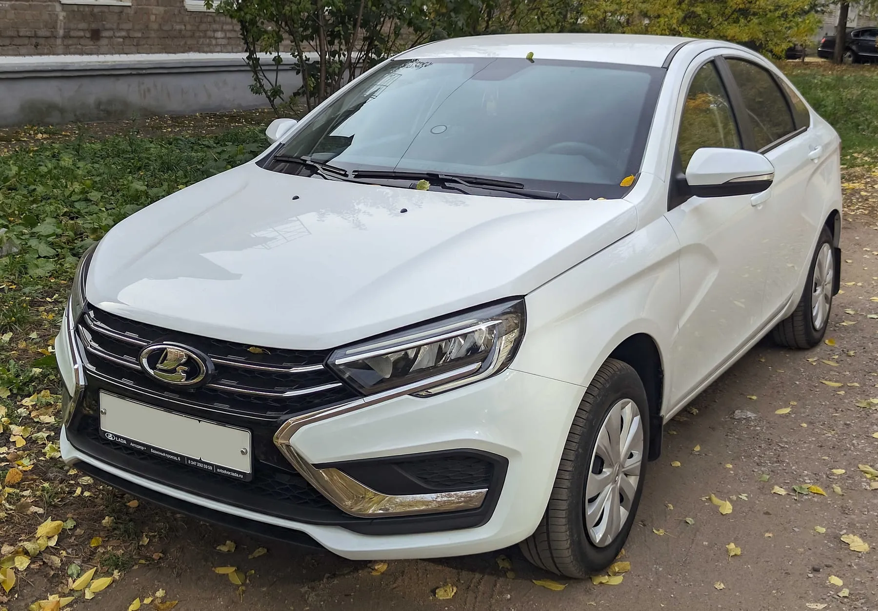 Lada Vesta 2023 года: выпуск возобновлён уже в Тольятти