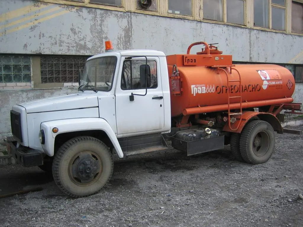 Топливозаправщик на шасси ГАЗ-3307