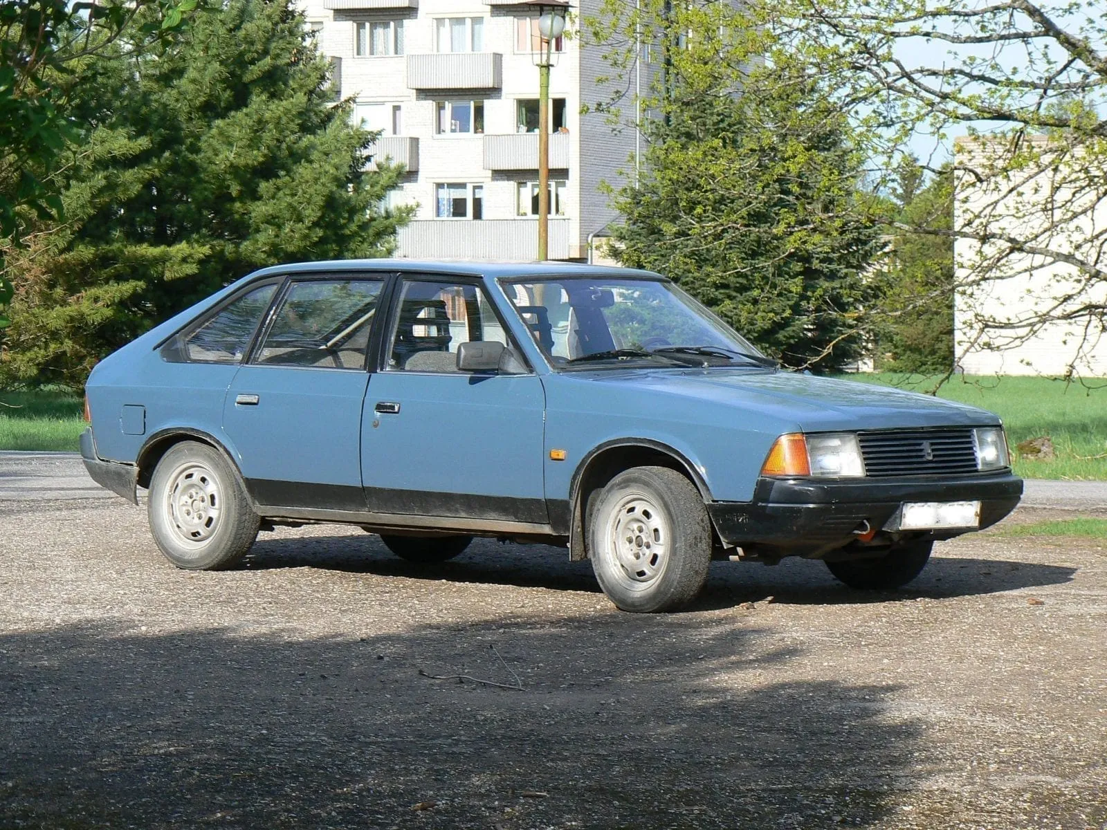 Москвич-21412 в цвете «Гольфстрим»