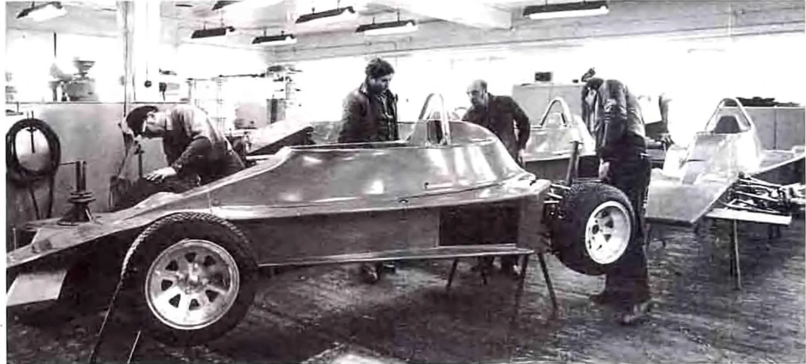 Сборка серийных «Эстоний-20» на заводе ТАРК, 1980 год