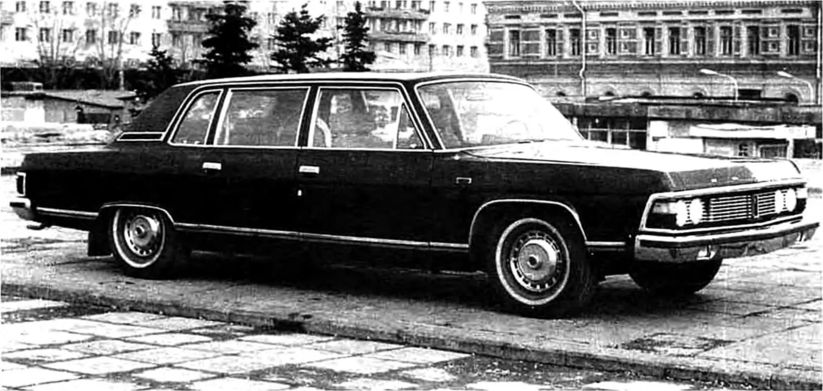 Серийная «Чайка» ГАЗ-14, 1977 год
