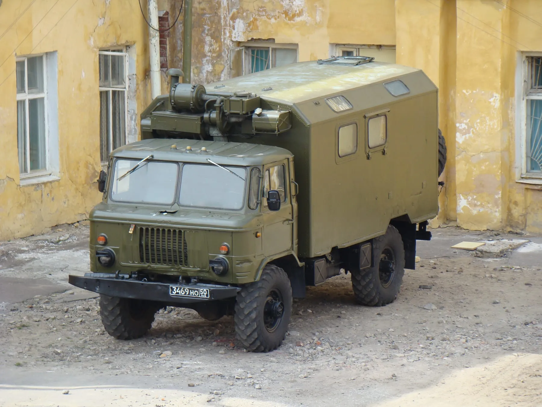 ГАЗ-66 с кузовом-фургоном Российской армии, 2008 год