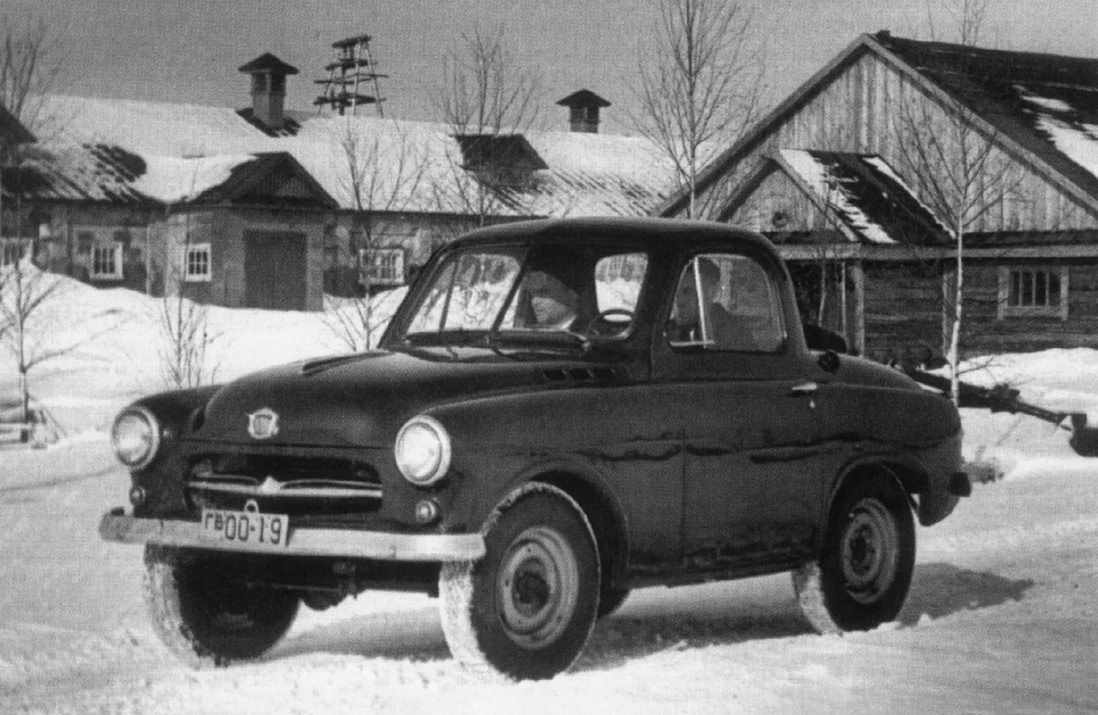 Опытный ГАЗ-М73 с кузовом «купе»