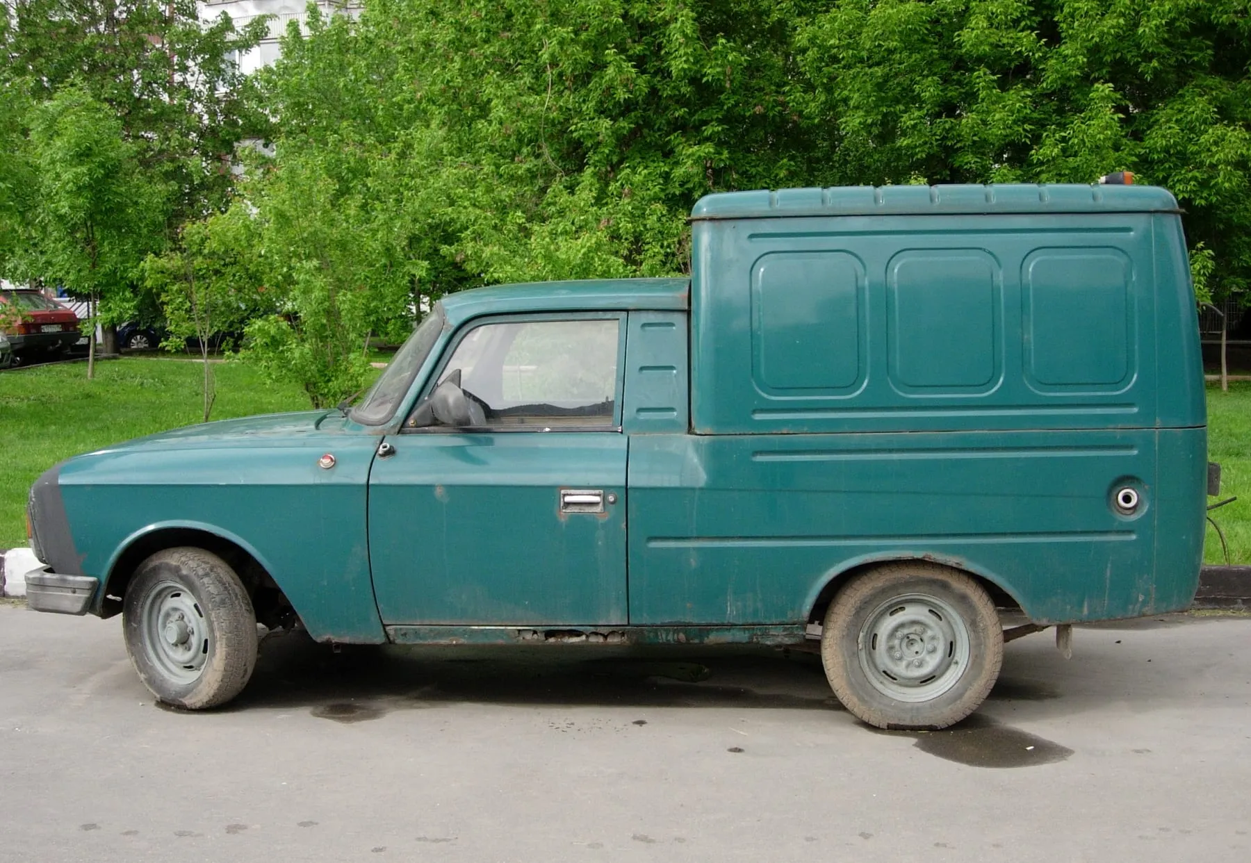 Иж-2715-01 сбоку