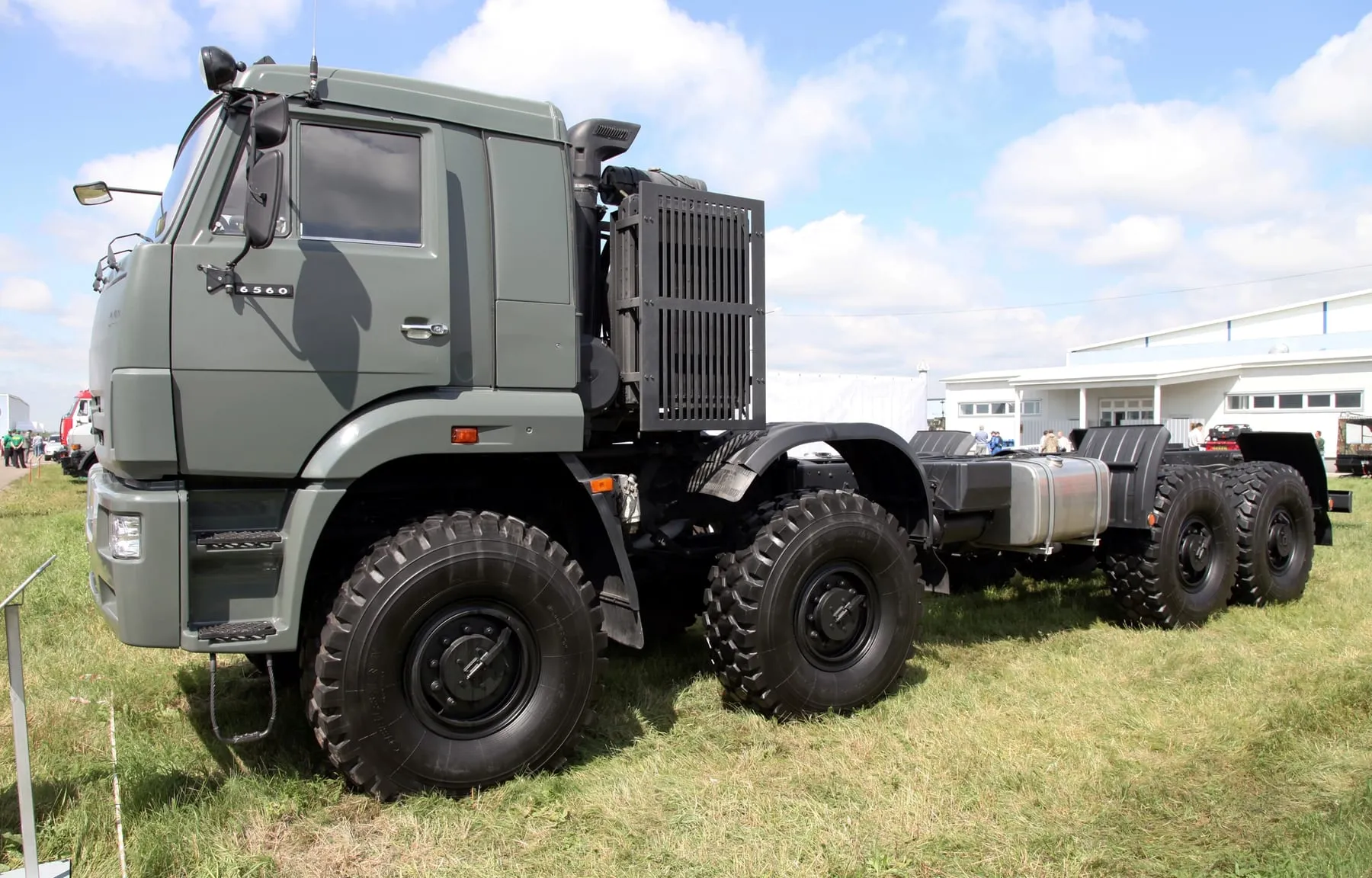 Шасси КамАЗ-6350 на форуме «Технологии в машиностроении — 2012»