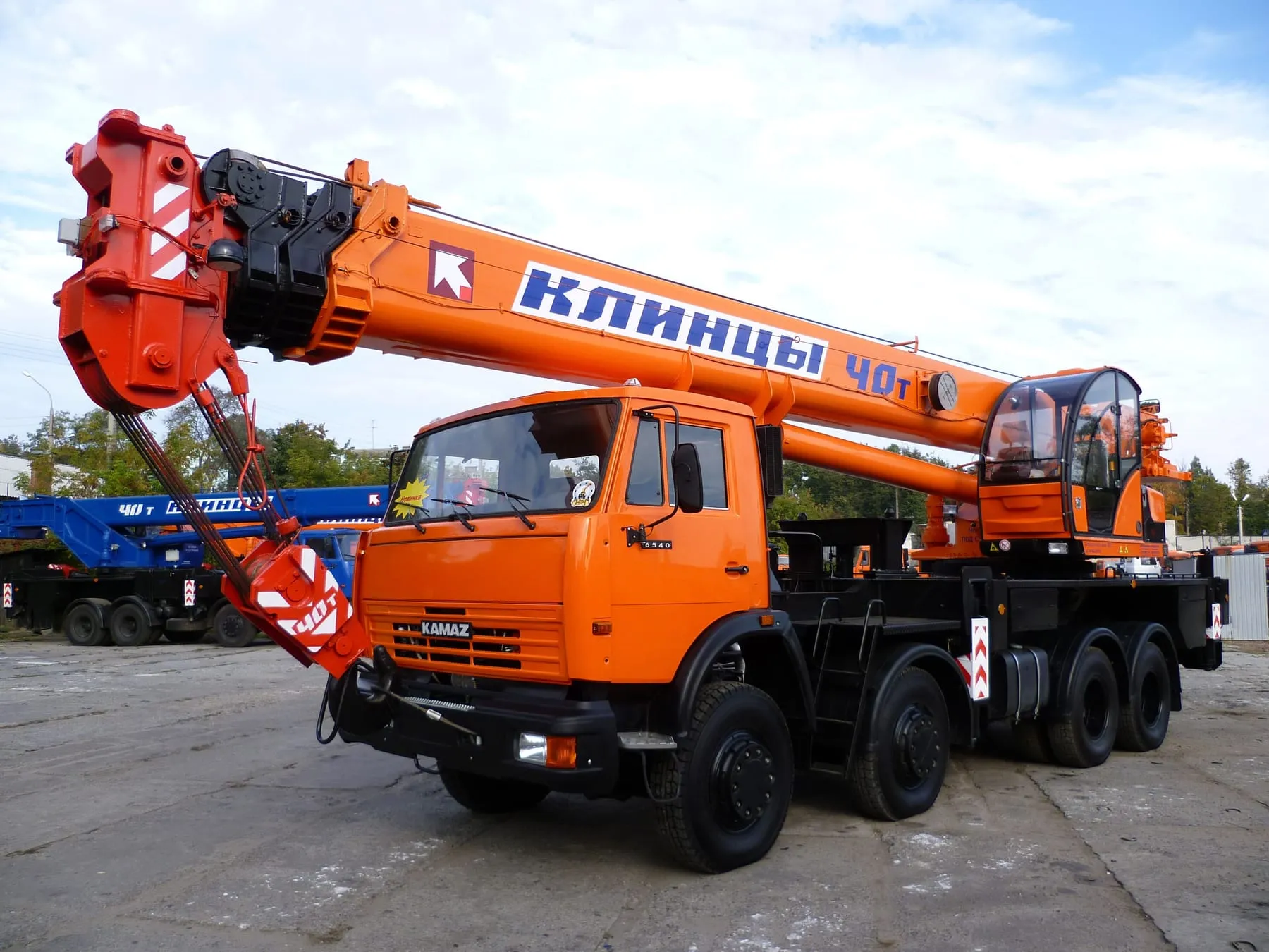Автокран КС-65719-1К-1 на шасси КамАЗ-6540, 2012 год