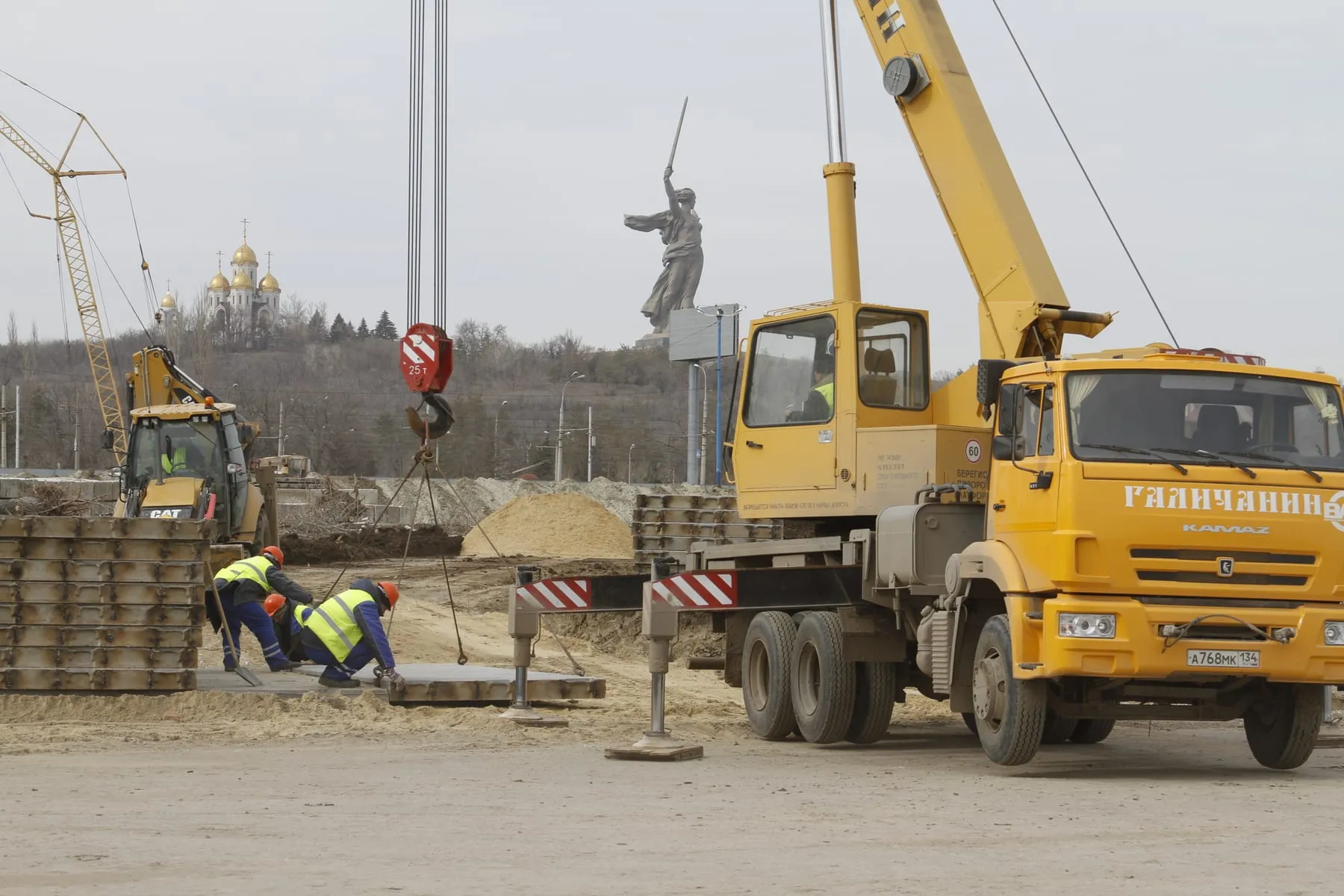 Автокран «Галичанин» КС-55713-1 на шасси КамАЗ-65115 в Волгограде