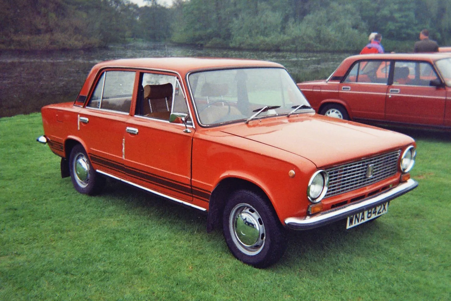 Экспортная Lada 1300 — ВАЗ-21011 — на слёте клуба в Великобритании, 2006 год