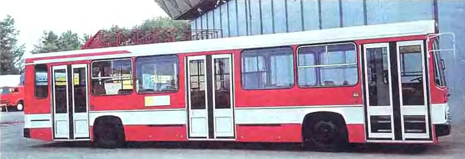 Серийный ЛиАЗ-5256, 1990 год