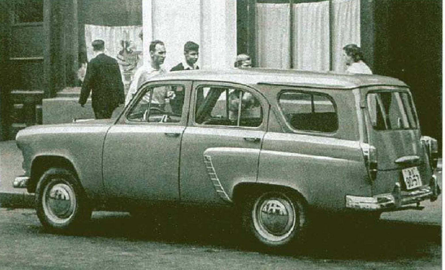 Москвич-423