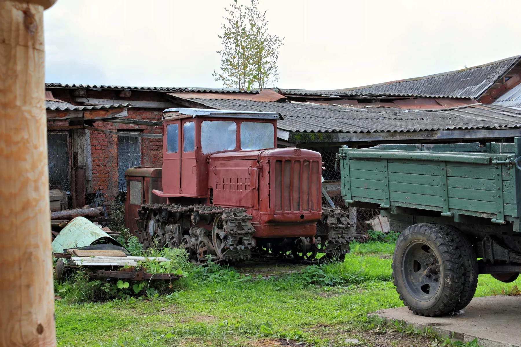 ДТ-54 в Музее уникальной техники в Мышкине
