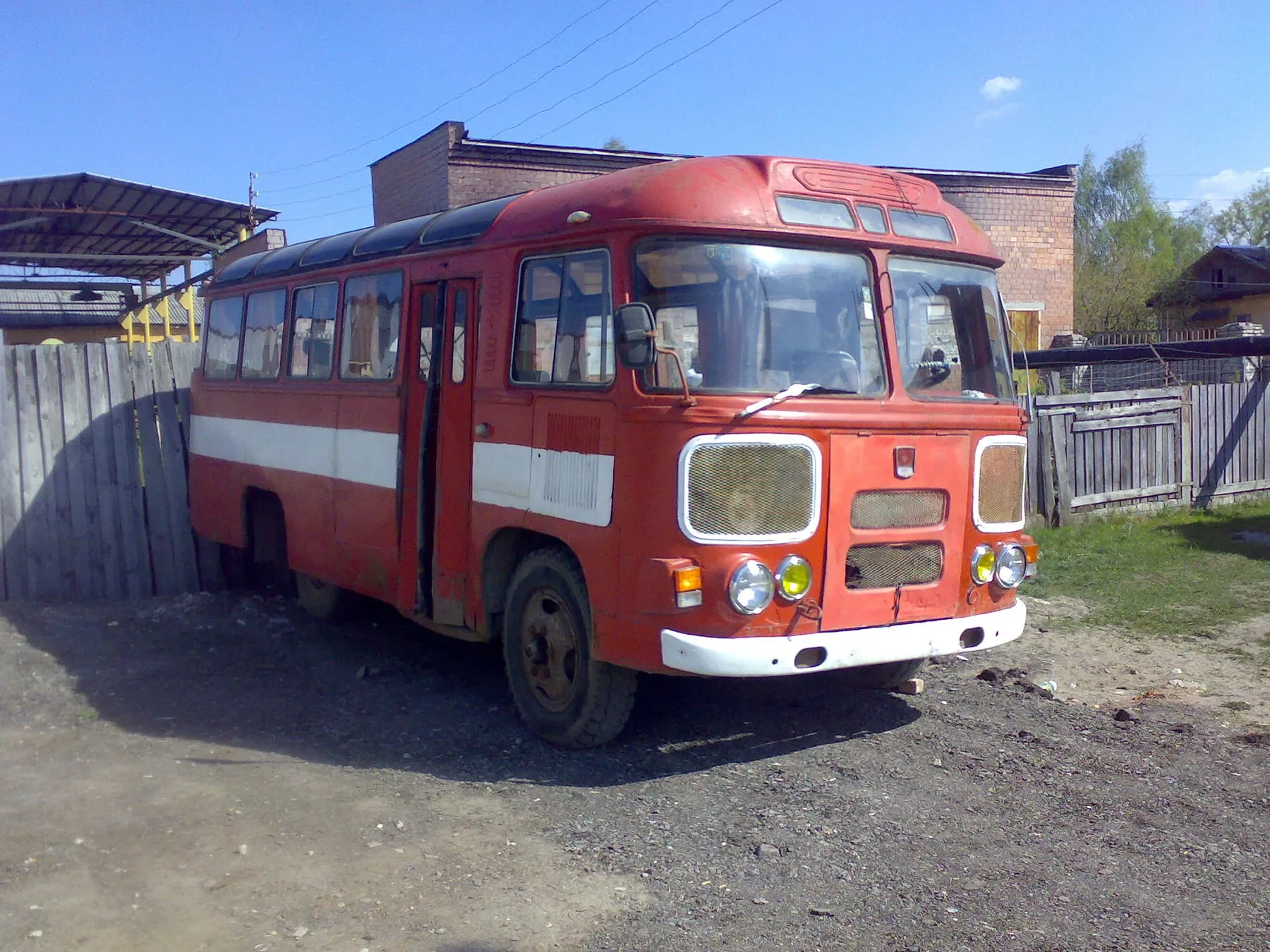 Тот же ПАЗ-672М с другого ракурса