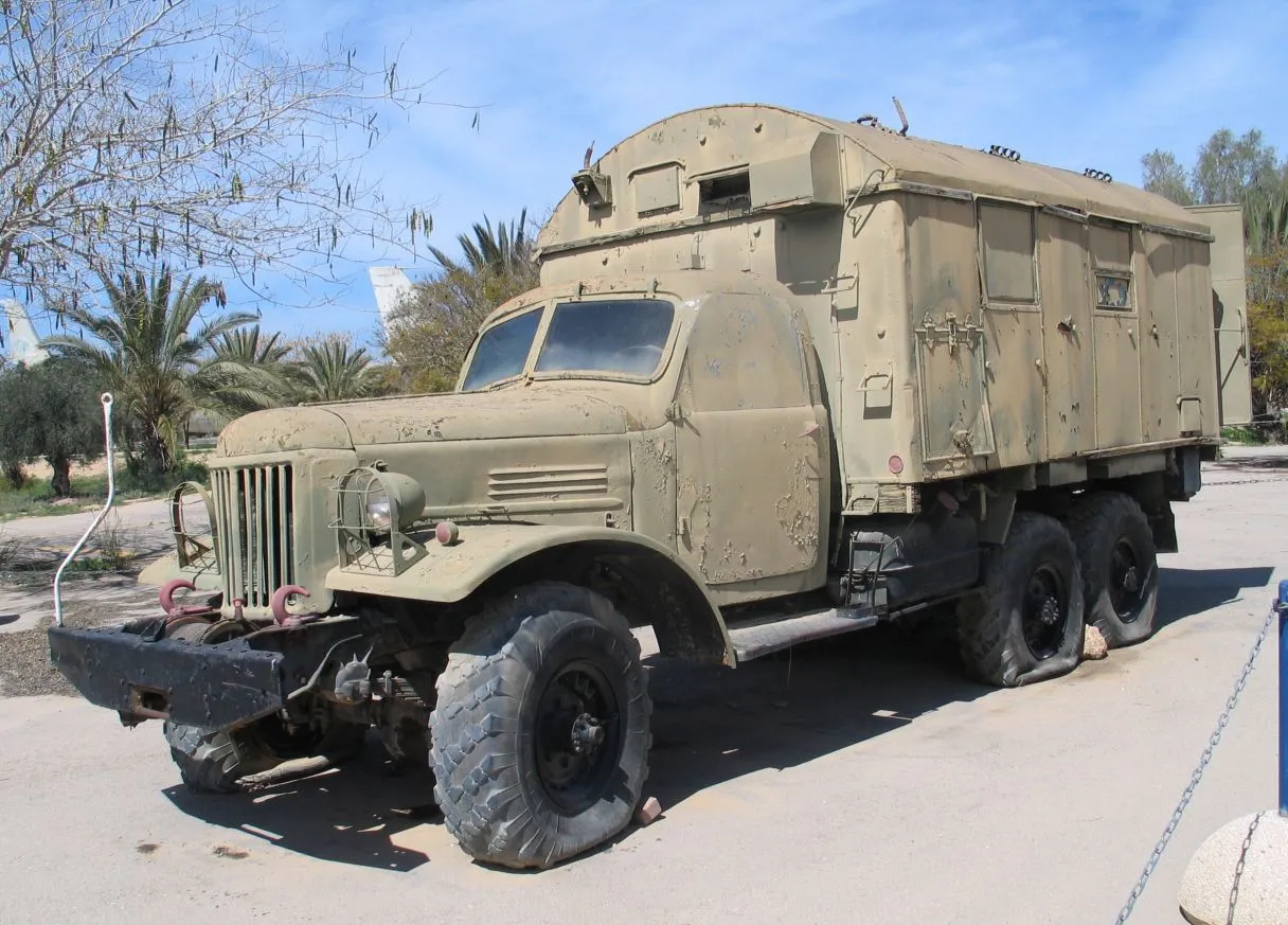 ЗИЛ-157 в музее ВВС Израиля в Хацериме, 2006 год