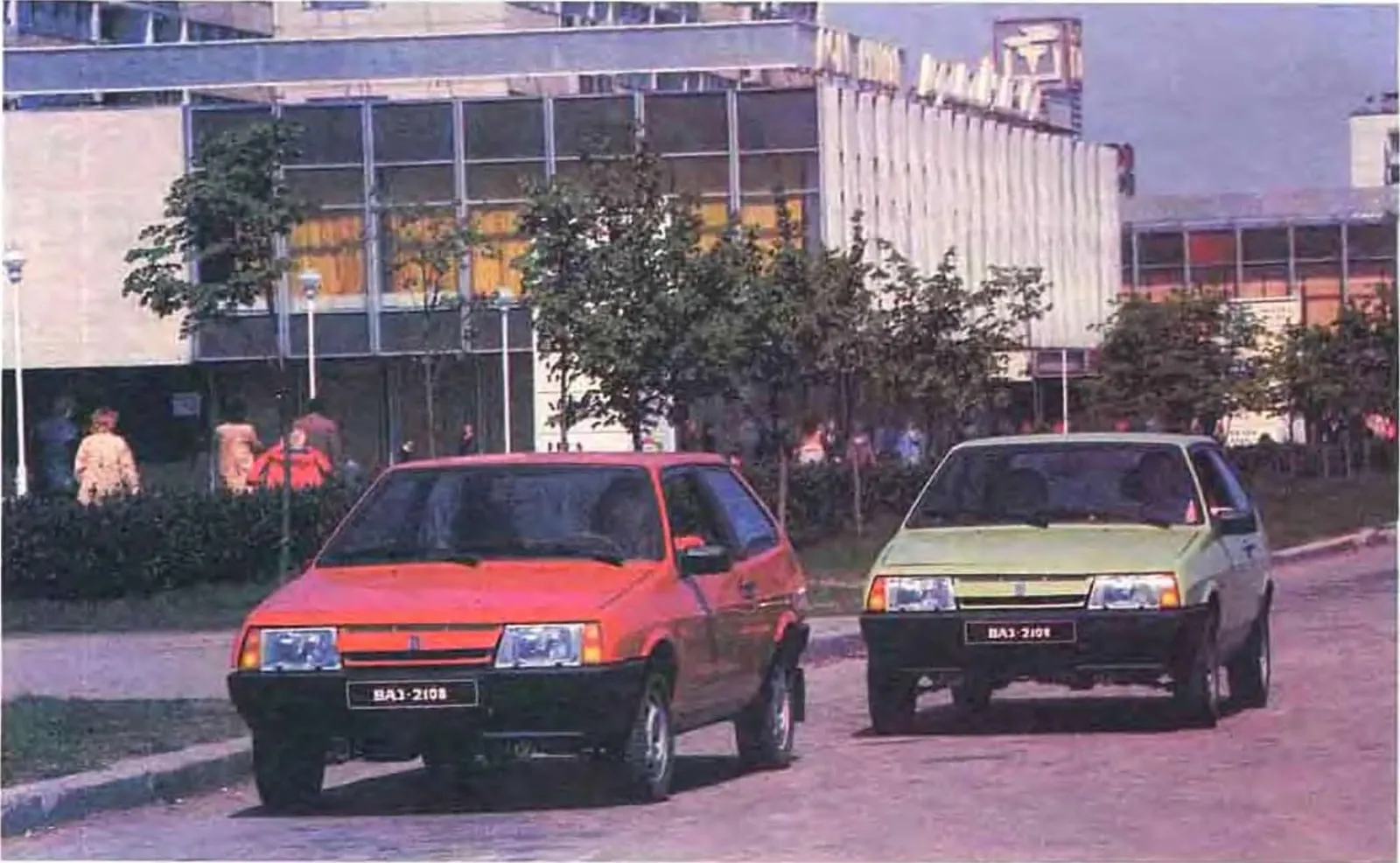 Серийные ВАЗ-2108, 1985 год
