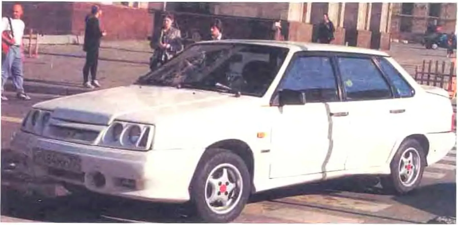 ВАЗ-21099 в исполнении фирмы «Лада-Инджиниринг», 1995 год