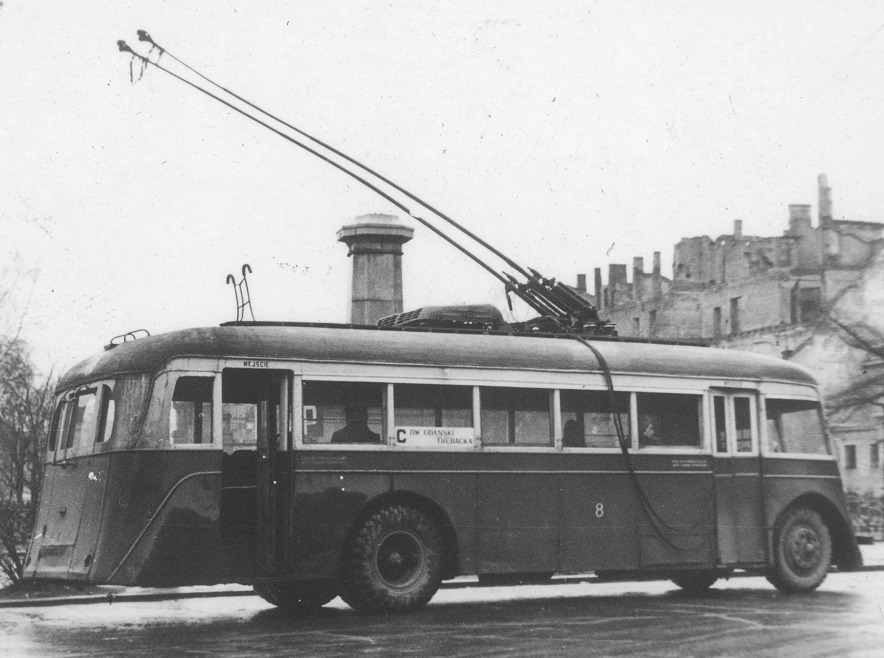 ЯТБ-2 на варшавской линии C, Краковское предместье, 1948 год