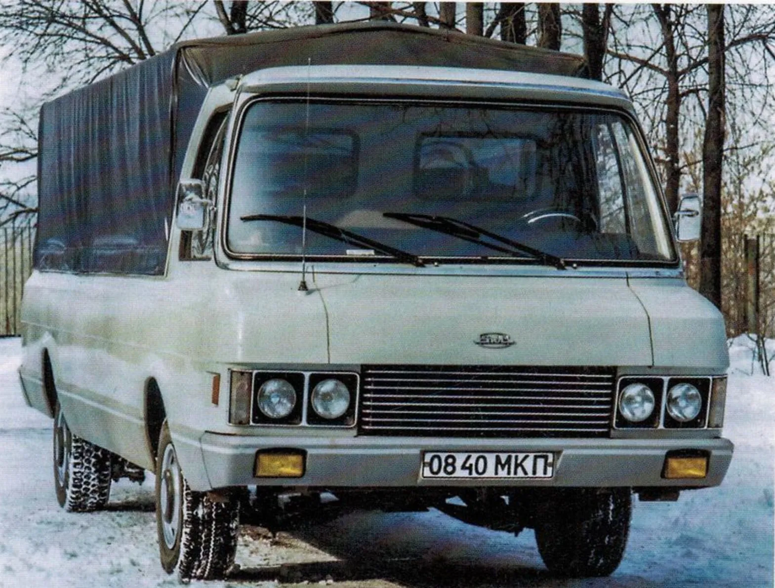 ЗИЛ-3302